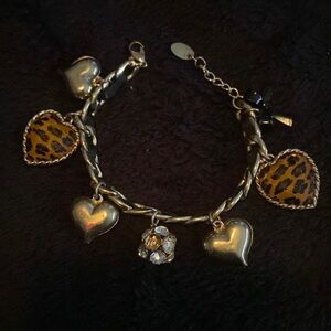 Charm bracelet